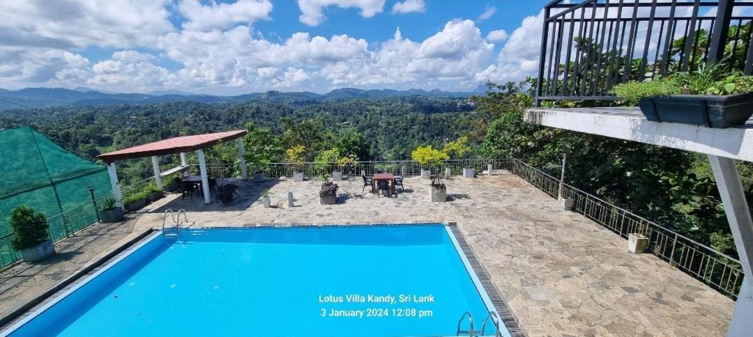 Lotus Villa Kandy Peradeniya Exterior photo